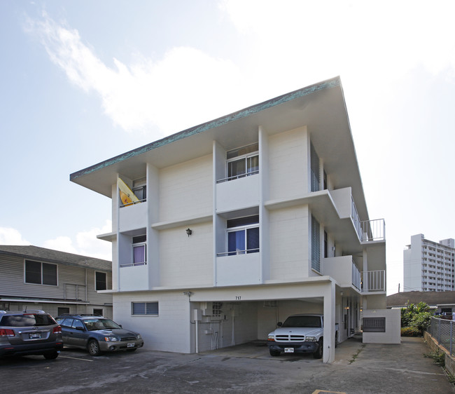 717 Hausten St in Honolulu, HI - Building Photo - Building Photo