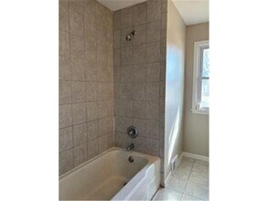 5625 Nevada Ave N in Minneapolis, MN - Building Photo - Building Photo