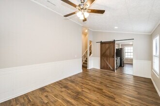 1283 Independence Dr in Orange Park, FL - Foto de edificio - Building Photo