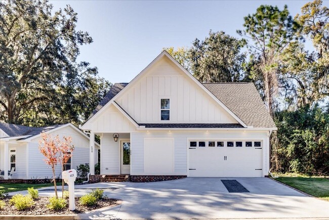 4028 Poets Trl in Tallahassee, FL - Building Photo - Building Photo