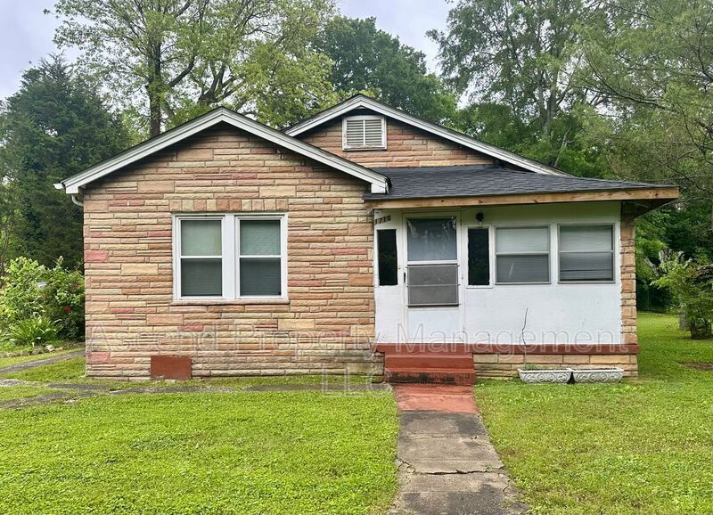 1710 Bradt St in Chattanooga, TN - Building Photo