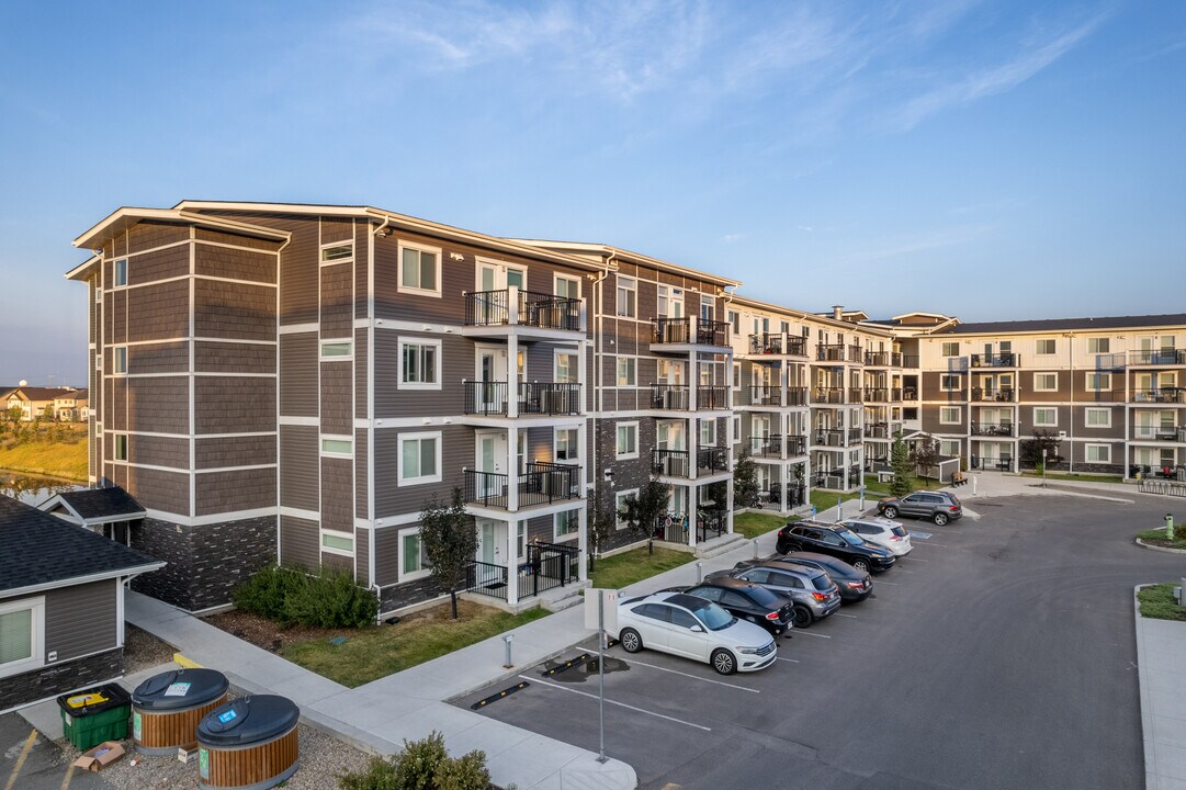 Northview Apartments in Calgary, AB - Building Photo