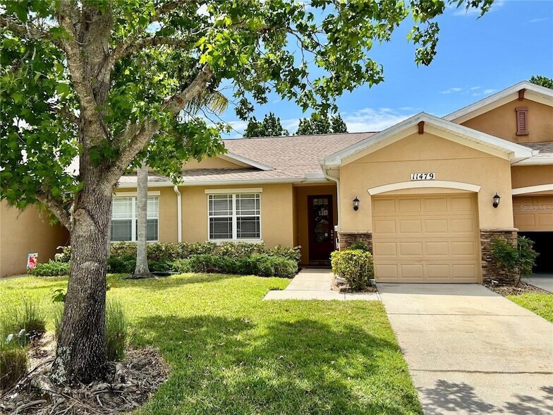 11479 52nd Ct E in Parrish, FL - Building Photo