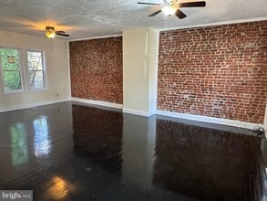 2411 N West St in Wilmington, DE - Building Photo - Building Photo