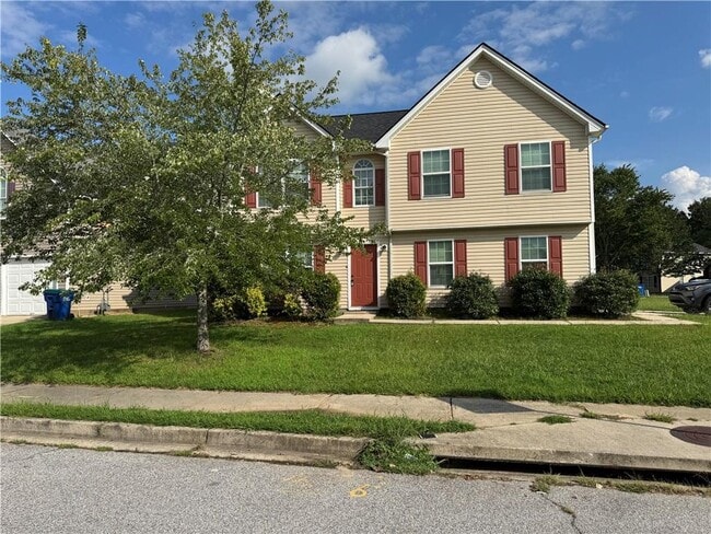 property at 2763 S Hills