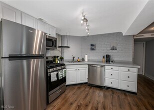 11433 Ashbury Ave in Cleveland, OH - Building Photo - Building Photo