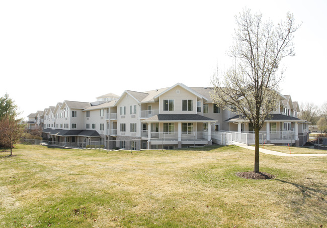 Genesee Gardens in Flint, MI - Foto de edificio - Building Photo