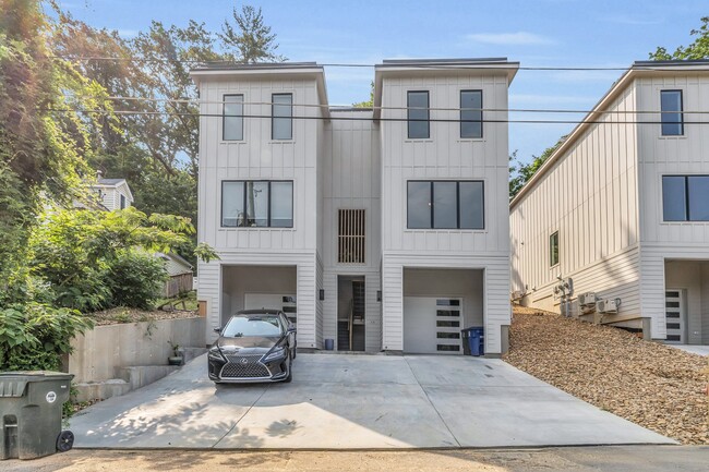 property at 402 Thompson St