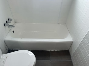 20241 Kentucky St in Detroit, MI - Building Photo - Building Photo