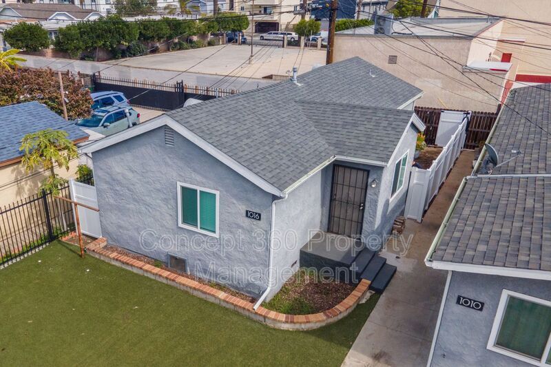 1016 Lime Ave in Long Beach, CA - Building Photo