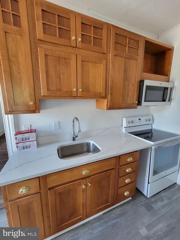 property at 1801 MAIN St
