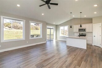 529 Meadows Ct in Polk City, IA - Building Photo - Building Photo