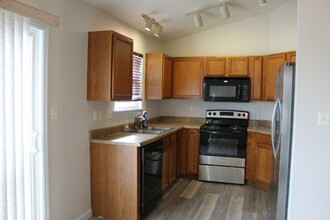 32 Brushy Brook Ct in O'Fallon, MO - Building Photo - Building Photo