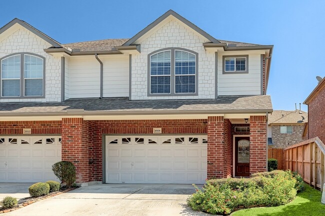 property at 8908 Minola Oaks Dr