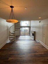 311 Ocean Ave in Santa Monica, CA - Building Photo - Building Photo