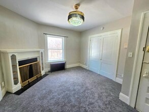 146 King Dr in Akron, OH - Building Photo - Building Photo