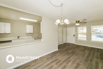 3219 Bob Billa St in San Antonio, TX - Foto de edificio - Building Photo