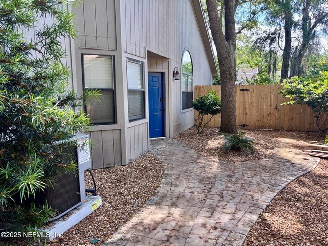 1120 Natures Walk Dr in Fernandina Beach, FL - Building Photo - Building Photo