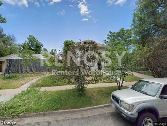 property at 4142 Chase St