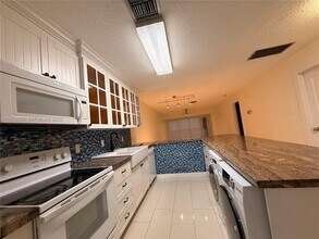 13741 Flora Pl in Delray Beach, FL - Building Photo - Building Photo