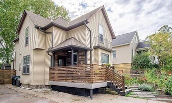 1011 E Grand Ave in Eau Claire, WI - Building Photo