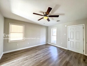 5103 Brenda Cove in Horn Lake, MS - Building Photo - Building Photo
