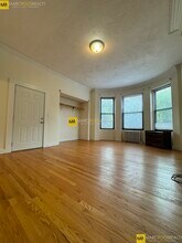 591 Beacon St, Unit 1 in Boston, MA - Building Photo - Building Photo
