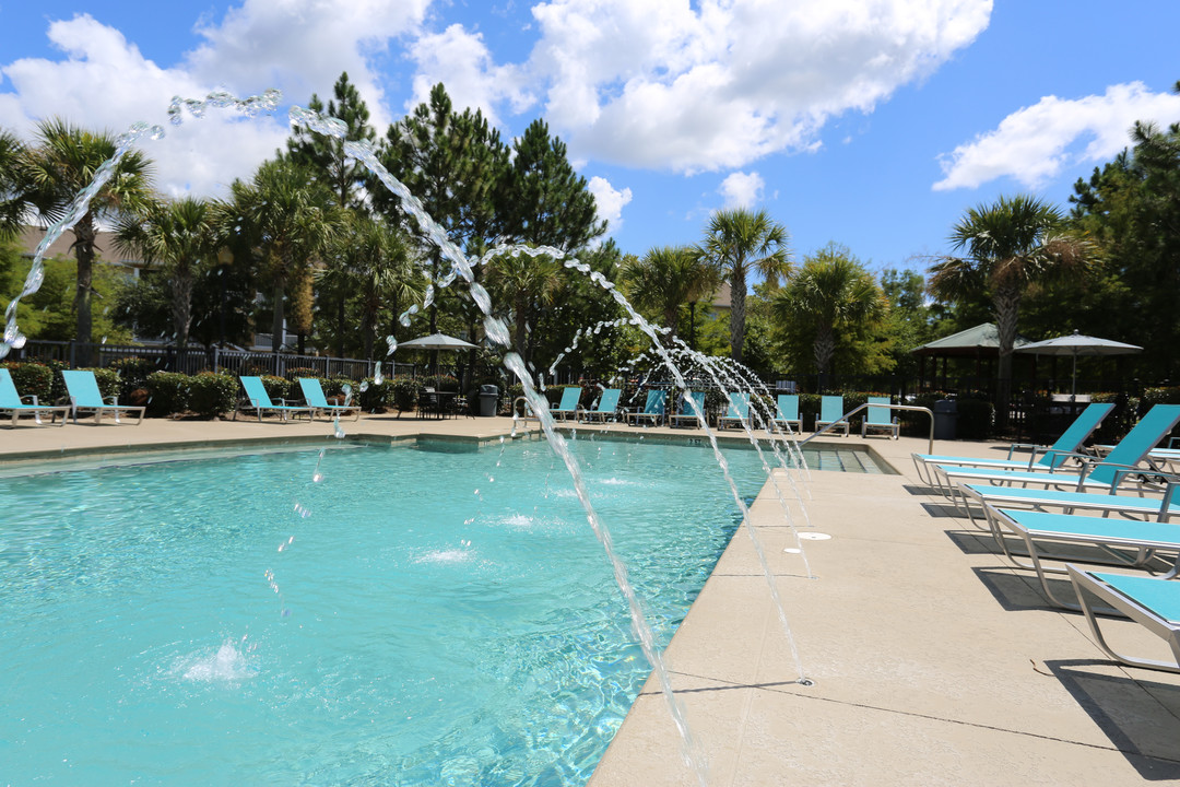 Prosper Orange Beach in Orange Beach, AL - Foto de edificio