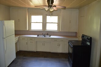 247 N Main St in Troutman, NC - Building Photo - Building Photo