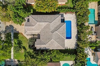 2622 NW 49th St in Boca Raton, FL - Building Photo - Building Photo