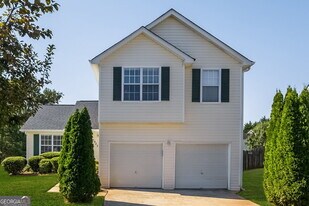 6923 Silver Grass Ct in Douglasville, GA - Building Photo