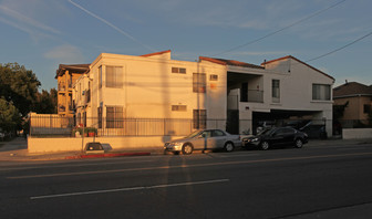 2205 Daly St Apartments