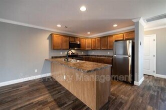 919 Warrior Hill Dr in Louisville, TN - Building Photo - Building Photo