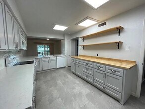 2976 Buttonwood Dr in Carrollton, TX - Building Photo - Building Photo