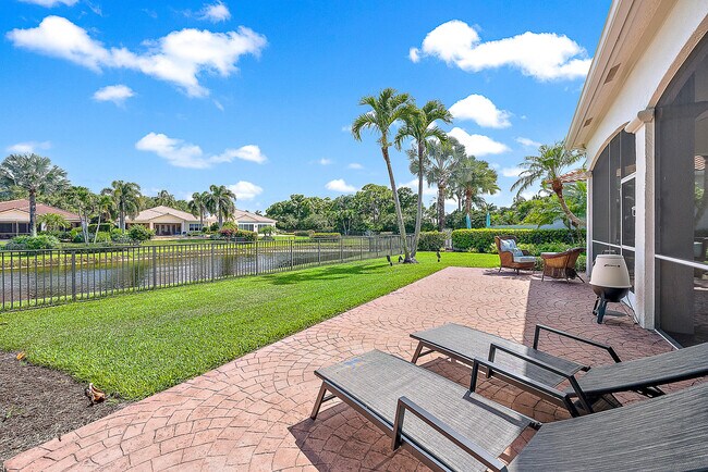 167 N Village Way in Jupiter, FL - Building Photo - Building Photo