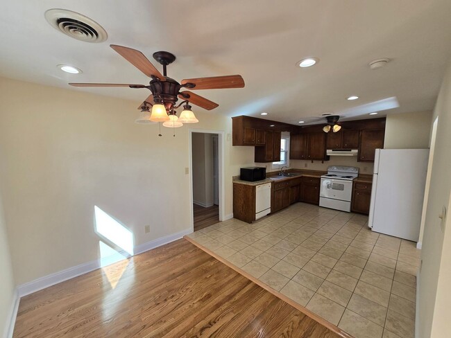 11300 Tar Bay Rd in Hopewell, VA - Building Photo - Building Photo