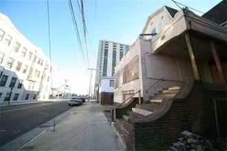 2 N Vermont Ave in Atlantic City, NJ - Building Photo - Building Photo