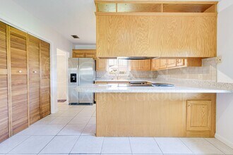 909 Northbrook Dr in Ormond Beach, FL - Building Photo - Building Photo