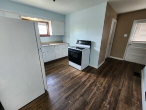 410 Pike St in Meadow Lands, PA - Building Photo - Building Photo