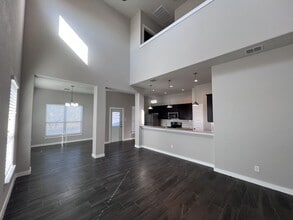 422 Creekside Curve in New Braunfels, TX - Building Photo - Building Photo