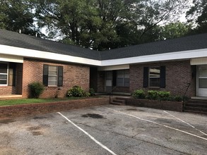 205 Durst Ave W in Greenwood, SC - Building Photo - Building Photo