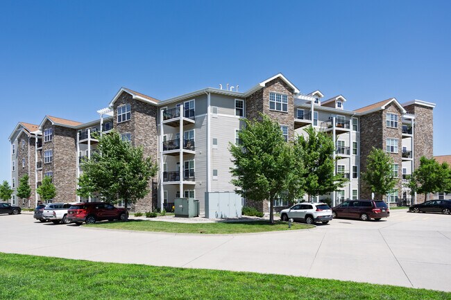 Mill Pond in Ankeny, IA - Building Photo - Building Photo