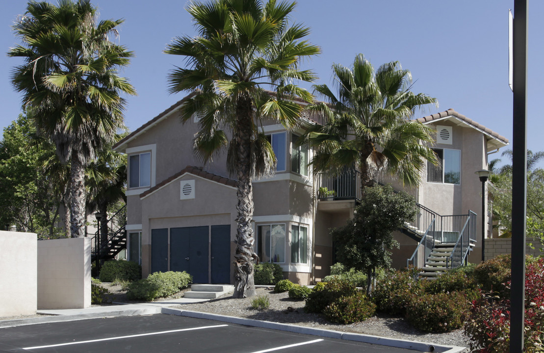 Long Acres at Seabreeze Farms in San Diego, CA - Building Photo