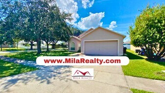 2900 Cialella Pass in St. Cloud, FL - Building Photo