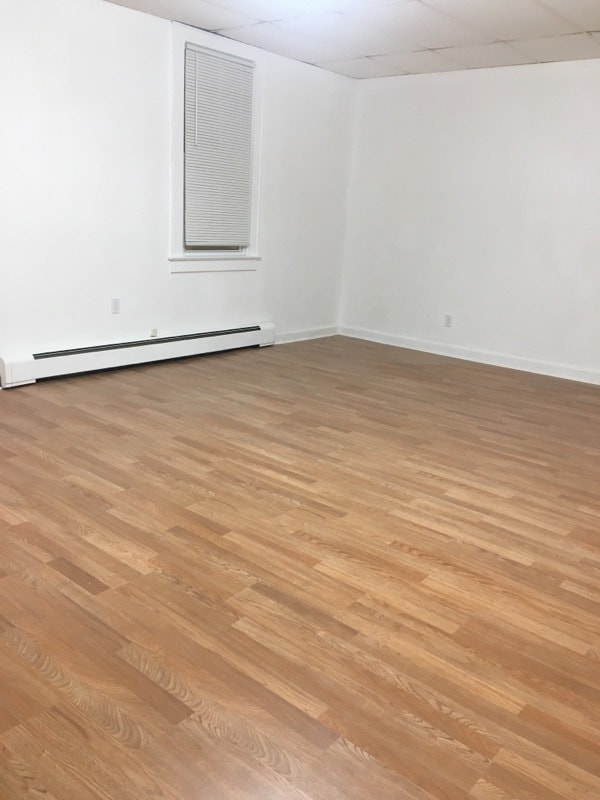108 Speer Ave, Unit 1st Fl in Clifton, NJ - Building Photo - Building Photo