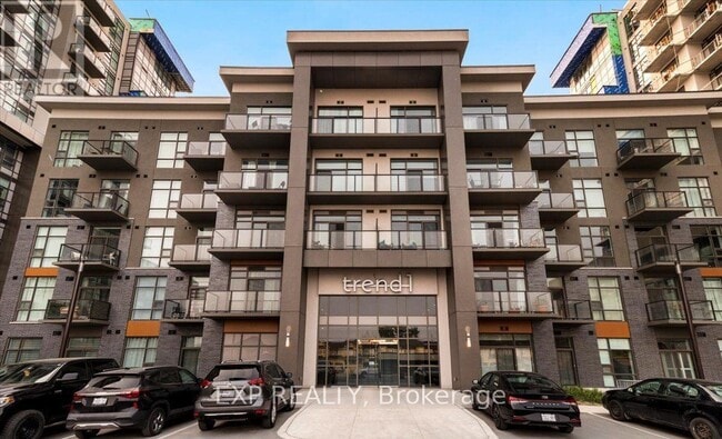 property at 450 Dundas St E