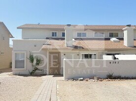 9797 E La Palma Ave in Gold Canyon, AZ - Building Photo