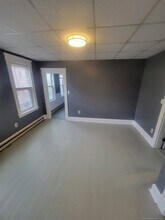 155 Congress Ave in Waterbury, CT - Building Photo - Building Photo