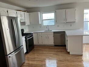 352-358 Cherry St in Elizabeth, NJ - Building Photo - Building Photo