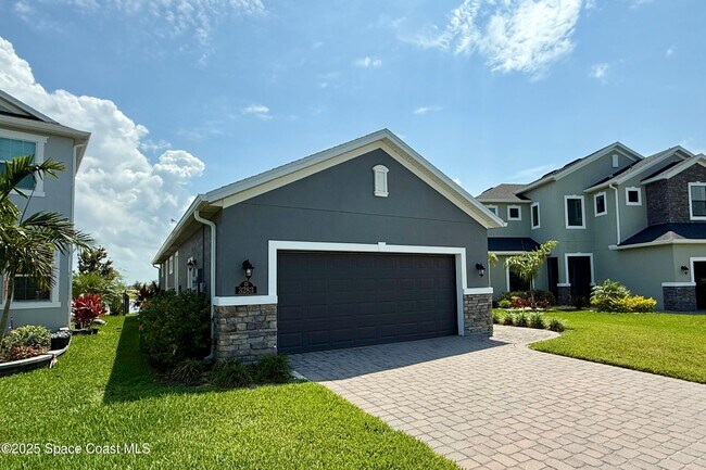 3283 Casare Dr in Melbourne, FL - Building Photo - Building Photo